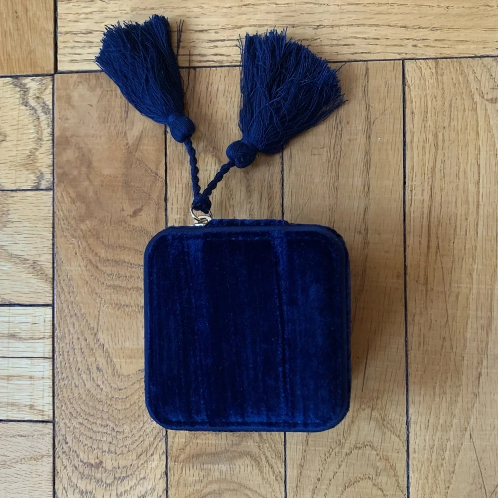 Sezane elegant sézane
